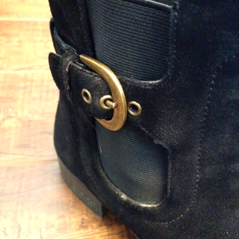 Joan & David Boots - Picture 4 of 7